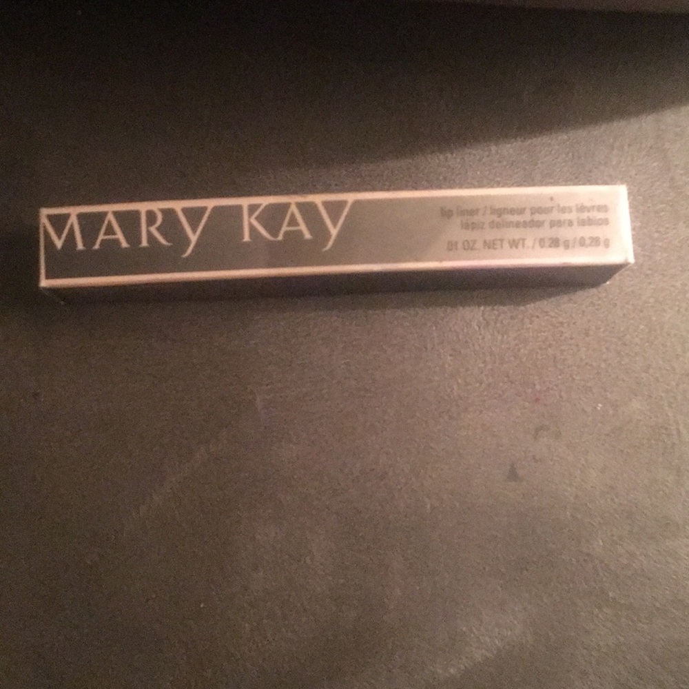 Mary Kay Lip Liner-Deep Nude